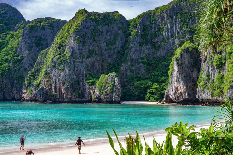 Phuket → Koh Phi Phi